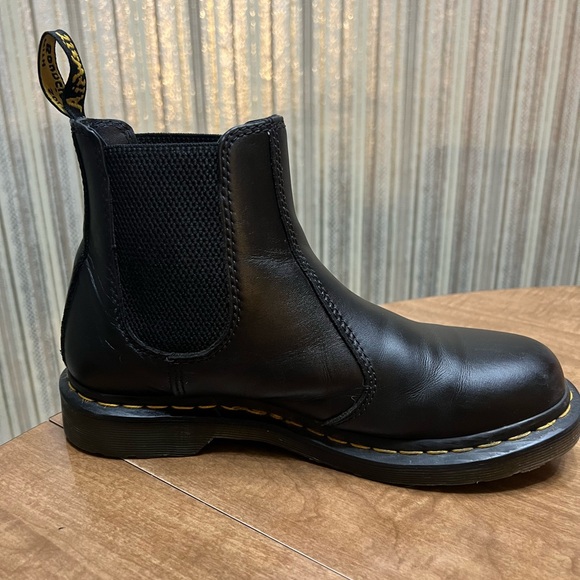 Doc Marten Chelsea Boots Black - Picture 6 of 7